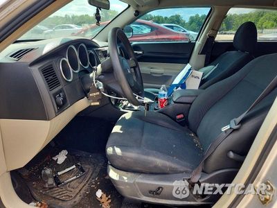 Zdjęcie 7 z 12 samochodu: 2005 DODGE MAGNUM SXT VIN:2D4FV48V55H112320 - miniatura