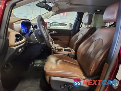 Zdjęcie 7 z 13 samochodu: 2018 CHRYSLER PACIFICA LIMITED VIN:2C4RC1GG4JR186706 - miniatura