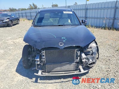 Piąte zdjęcie samochodu w środku: 2021 BMW X1 XDRIVE28I VIN:WBXJG9C06M5S70538 - miniatura