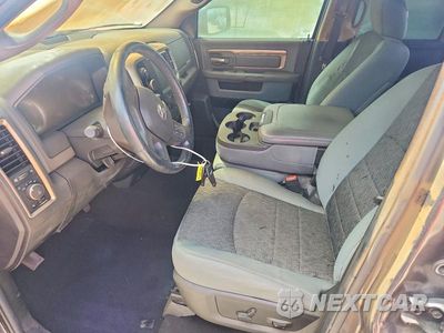 Zdjęcie 7 z 12 samochodu: 2018 RAM 1500 SLT VIN:1C6RR7GTXJS312250 - miniatura