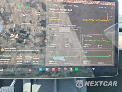 Zdjęcie 9 z 13 samochodu: 2023 TESLA MODEL Y VIN:7SAYGAEE8PF832113 - miniatura