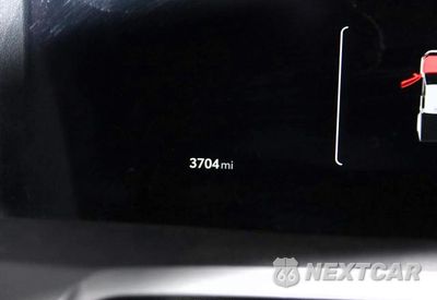 Zdjęcie 8 z 10 samochodu: 2025 TOYOTA TACOMA TRD SPORT VIN:3TMLB5JN2SM176210 - miniatura