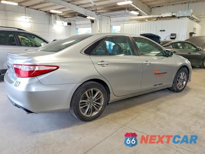 Trzecie zdjęcie samochodu z tyłu: 2017 TOYOTA CAMRY SE VIN:4T1BF1FK3HU364385 - miniatura