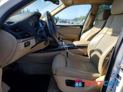 Zdjęcie 7 z 13 samochodu: 2010 BMW X5 XDRIVE30I VIN:5UXFE4C58AL381833 - miniatura