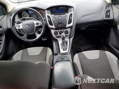 Zdjęcie 8 z 12 samochodu: 2014 FORD FOCUS SE VIN:1FADP3K20EL290409 - miniatura