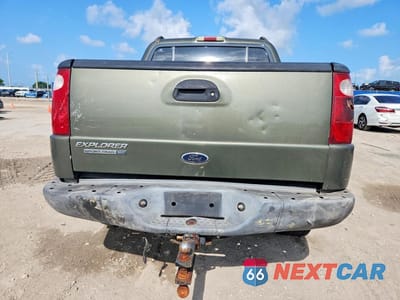 Zdjęcie 6 z 12 samochodu: 2004 FORD EXPLORER SPORT TRAC VIN:1FMZU67K74UB23892 - miniatura
