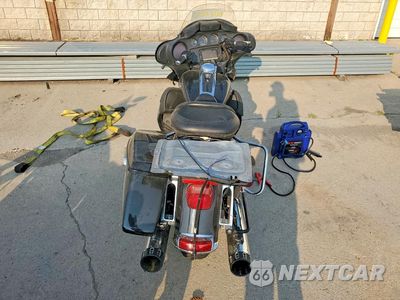 Czwarte zdjęcie samochodu z boku: 2014 HARLEY-DAVIDSON FLHTCU ULTRA CLASSIC ELECTRA GLIDE VIN:1HD1FCM16EB700283 - miniatura