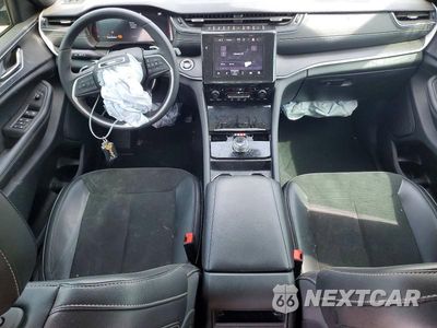 Zdjęcie 8 z 13 samochodu: 2025 JEEP GRAND CHEROKEE LAREDO VIN:1C4RJHAG3S8790249 - miniatura