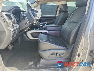 Zdjęcie 7 z 12 samochodu: 2019 NISSAN TITAN XD PRO-4X VIN:1N6BA1F41KN510589 - miniatura