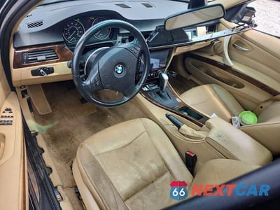 Zdjęcie 8 z 12 samochodu: 2011 BMW 328 I VIN:WBAPH7G55BNM55270 - miniatura