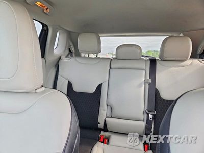 Zdjęcie 10 z 13 samochodu: 2021 JEEP COMPASS LATITUDE VIN:3C4NJDBB6MT529924 - miniatura