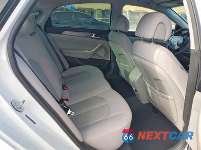Zdjęcie 10 z 12 samochodu: 2015 HYUNDAI SONATA SPORT VIN:5NPE34AF6FH062828 - miniatura