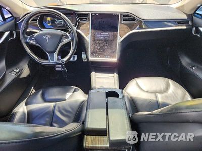 Zdjęcie 8 z 12 samochodu: 2014 TESLA MODEL S VIN:5YJSA1S11EFP45124 - miniatura