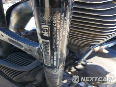 Zdjęcie 9 z 9 samochodu: 2015 HARLEY-DAVIDSON FLHR ROAD KING VIN:1HD1FBM3XFB699460 - miniatura