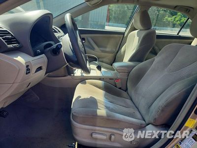 Zdjęcie 7 z 12 samochodu: 2011 TOYOTA CAMRY LE VIN:4T1BF3EK2BU750056 - miniatura