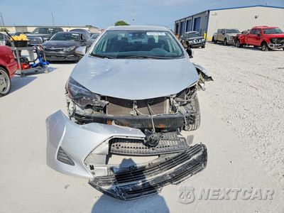 Piąte zdjęcie samochodu w środku: 2019 TOYOTA COROLLA LE VIN:5YFBURHE3KP903981 - miniatura