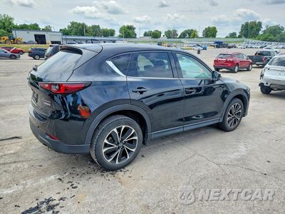 Trzecie zdjęcie samochodu z tyłu: 2022 MAZDA CX-5 PREMIUM PLUS VIN:JM3KFBEM9N0554960 - miniatura