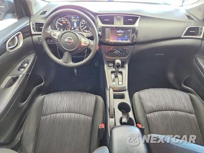 Zdjęcie 8 z 13 samochodu: 2019 NISSAN SENTRA SV VIN:3N1AB7AP6KY372134 - miniatura