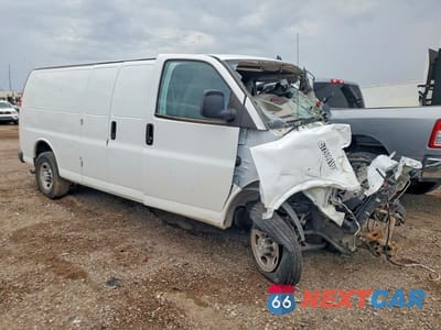 Czwarte zdjęcie samochodu z boku: 2023 CHEVROLET EXPRESS G2500 VIN:1GCWGBFP5P1121908 - miniatura
