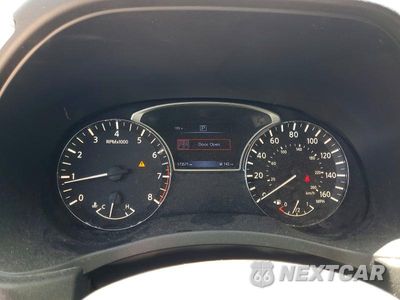 Zdjęcie 9 z 13 samochodu: 2017 NISSAN PATHFINDER S VIN:5N1DR2MN2HC913714 - miniatura