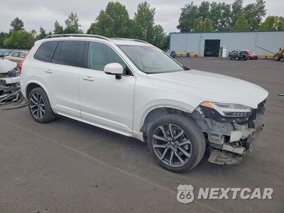 Czwarte zdjęcie samochodu z boku: 2016 VOLVO XC90 T6 VIN:YV4A22PK9G1092065 - miniatura