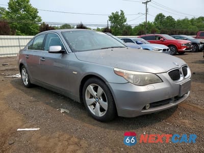 Czwarte zdjęcie samochodu z boku: 2007 BMW 530 XI VIN:WBANF73537CU24282 - miniatura