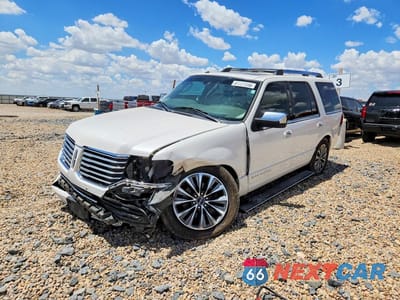 2017 LINCOLN NAVIGATOR SELECT 5LMJJ2JT5HEL13736 - główne zdjęcie licytacji z USA - miniatura