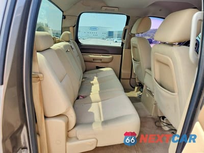 Zdjęcie 10 z 12 samochodu: 2012 CHEVROLET SILVERADO K1500 LT VIN:3GCPKSE7XCG263901 - miniatura