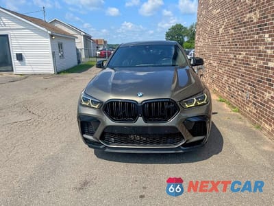 Zdjęcie 7 z 13 samochodu: 2022 BMW X6 M VIN:5YMCY0C03N9J76956 - miniatura