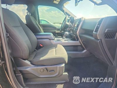 Piąte zdjęcie samochodu w środku: 2019 FORD F150 SUPERCREW VIN:1FTEW1E43KFC41296 - miniatura