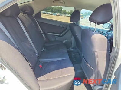 Zdjęcie 10 z 12 samochodu: 2012 KIA FORTE EX VIN:KNAFU4A20C5616520 - miniatura