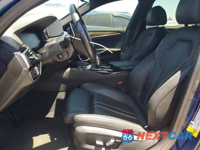 Zdjęcie 7 z 12 samochodu: 2021 BMW 540 I VIN:WBA53BJ05MCG14778 - miniatura