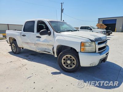 Czwarte zdjęcie samochodu z boku: 2009 CHEVROLET SILVERADO C1500/C1500 LS VIN:3GCEC13C99G289008 - miniatura