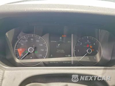 Zdjęcie 9 z 13 samochodu: 2018 LAND ROVER RANGE ROVER VELAR S VIN:SALYB2RNXJA733149 - miniatura