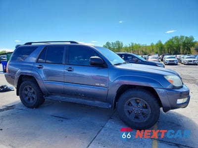 Czwarte zdjęcie samochodu z boku: 2004 TOYOTA 4RUNNER SR5 VIN:JTEBU14RX48016947 - miniatura