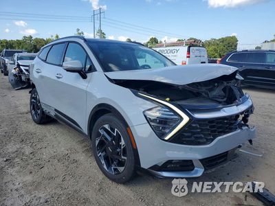 Czwarte zdjęcie samochodu z boku: 2023 KIA SPORTAGE SX PRESTIGE VIN:5XYK53AF9PG101217 - miniatura