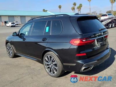 Trzecie zdjęcie samochodu z tyłu: 2022 BMW X7 M50I VIN:5UXCX6C02N9K13685 - miniatura