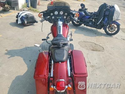 Zdjęcie 6 z 9 samochodu: 2009 HARLEY-DAVIDSON FLHX VIN:1HD1KB4169Y650025 - miniatura