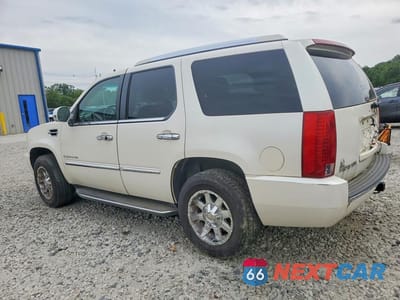 Drugie zdjęcie samochodu z przodu: 2007 CADILLAC ESCALADE LUXURY VIN:1GYFK63827R183796 - miniatura