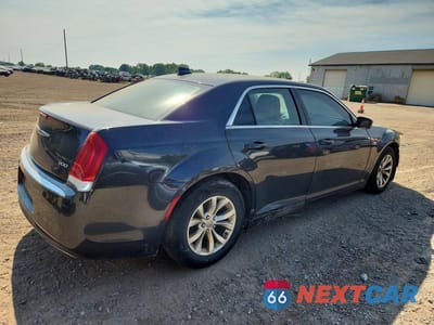 Trzecie zdjęcie samochodu z tyłu: 2015 CHRYSLER 300 LIMITED VIN:2C3CCAAG8FH830448 - miniatura