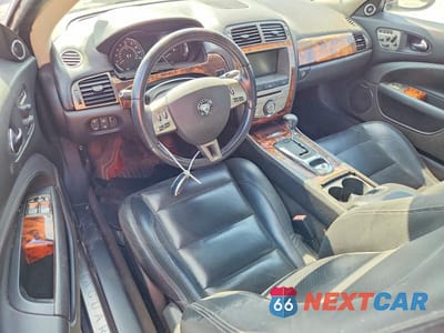Zdjęcie 9 z 13 samochodu: 2009 JAGUAR XK VIN:SAJWA43B195B29736 - miniatura
