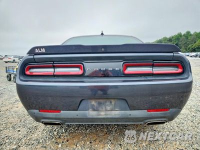 Zdjęcie 6 z 12 samochodu: 2016 DODGE CHALLENGER SXT VIN:2C3CDZAG8GH221664 - miniatura