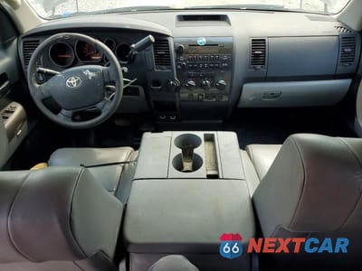 Zdjęcie 8 z 13 samochodu: 2011 TOYOTA TUNDRA DOUBLE CAB SR5 VIN:5TFRU5F12BX025758 - miniatura