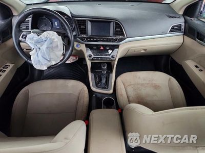 Zdjęcie 8 z 13 samochodu: 2017 HYUNDAI ELANTRA VALUE EDITION VIN:5NPD84LF9HH149331 - miniatura