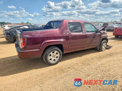 Trzecie zdjęcie samochodu z tyłu: 2013 HONDA RIDGELINE RTS VIN:5FPYK1F47DB014182 - miniatura