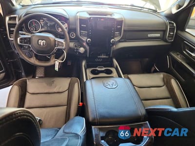 Zdjęcie 8 z 12 samochodu: 2026 RAM 1500 LARAMIE VIN:3C6SRFJP8T4169947 - miniatura