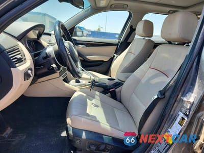 Zdjęcie 7 z 12 samochodu: 2014 BMW X1 XDRIVE28I VIN:WBAVL1C55EVY18180 - miniatura