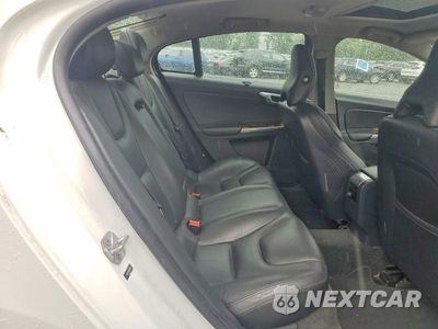 Zdjęcie 10 z 12 samochodu: 2017 VOLVO S60 PLATINUM VIN:LYV402TM8HB126844 - miniatura