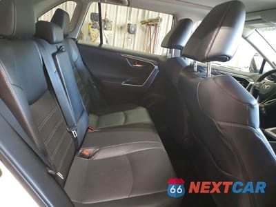 Zdjęcie 10 z 13 samochodu: 2022 TOYOTA RAV4 LIMITED VIN:4T3D6RFV5NU070796 - miniatura