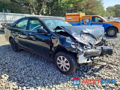 Czwarte zdjęcie samochodu z boku: 2005 TOYOTA CAMRY LE VIN:4T1BE32K05U594255 - miniatura